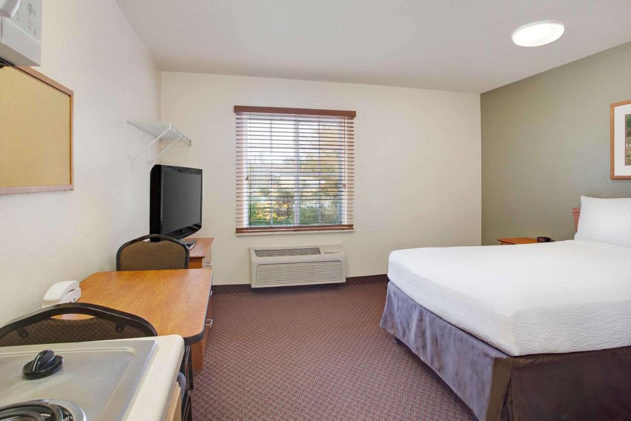 Woodspring Suites Chesapeake-Norfolk South Екстериор снимка