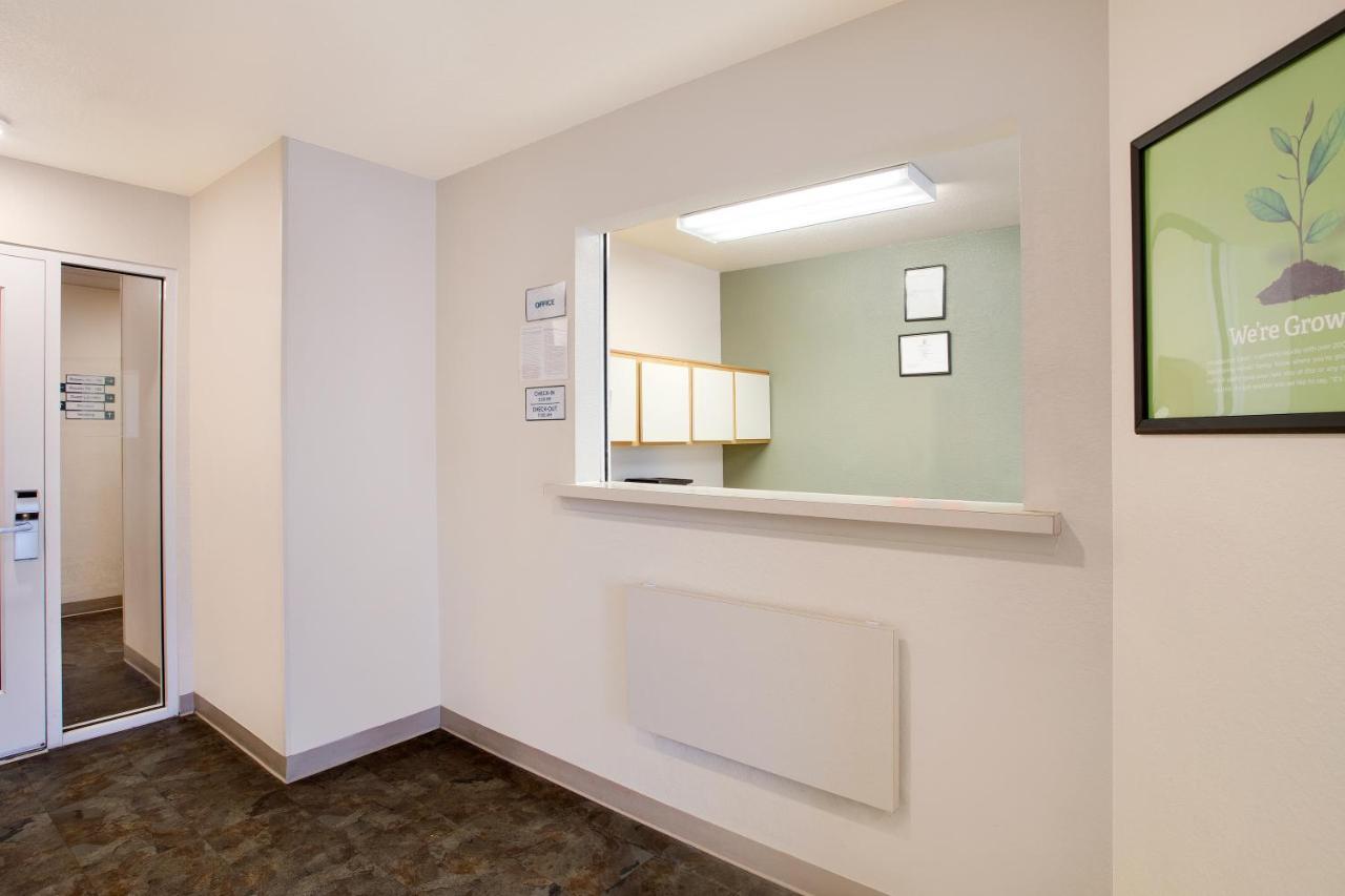 Woodspring Suites Chesapeake-Norfolk South Екстериор снимка