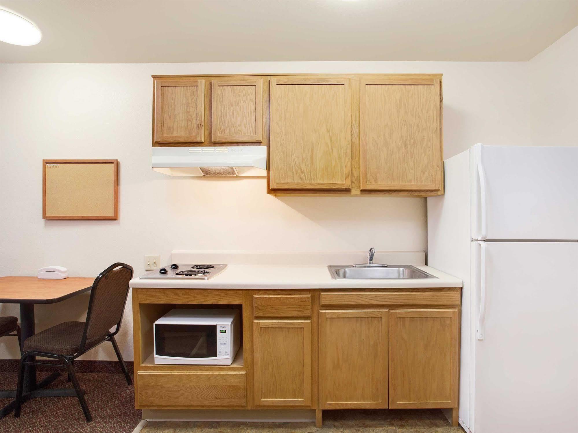 Woodspring Suites Chesapeake-Norfolk South Екстериор снимка