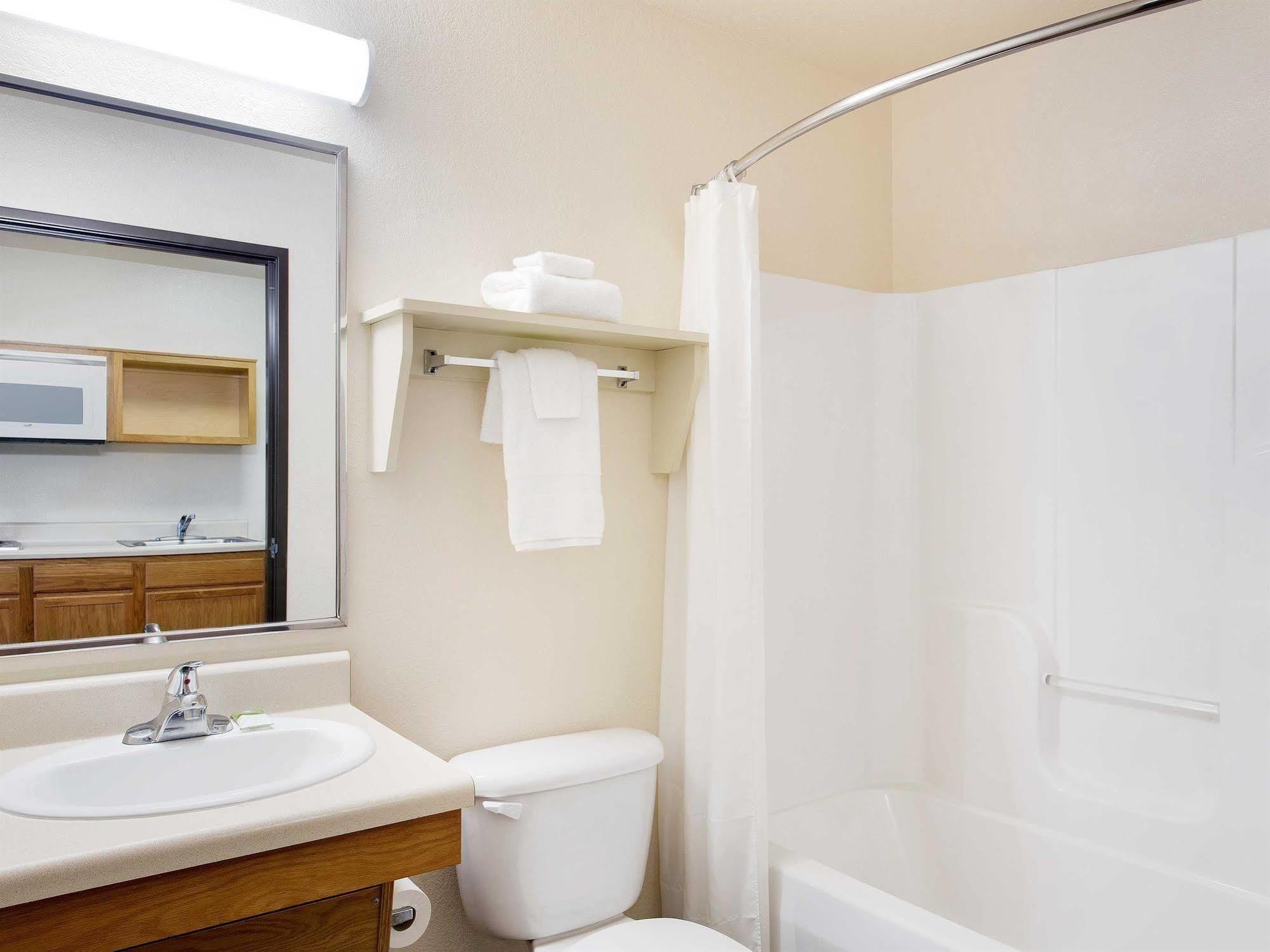 Woodspring Suites Chesapeake-Norfolk South Екстериор снимка